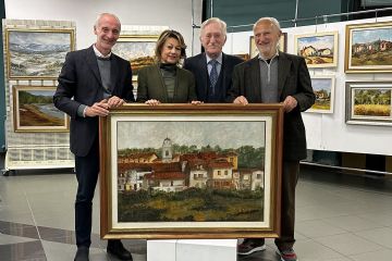 Il quadro &quot;Tetti rossi di Santa Lucia&quot; e i sindaci di Vigliano Biellese