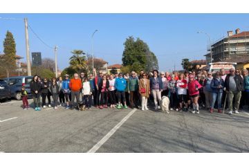 1.096 euro donati alla Casa Rifugio grazie alla camminata dell'8 marzo